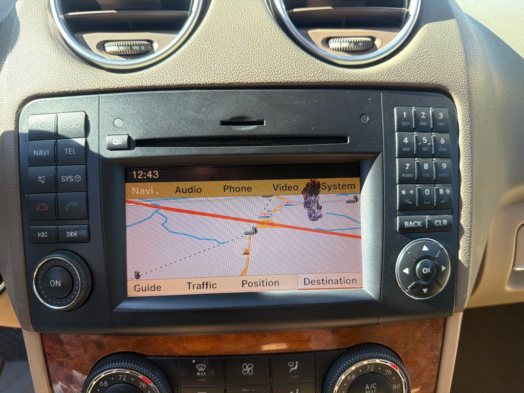 2009 Mercedes-Benz M-Class Image 20