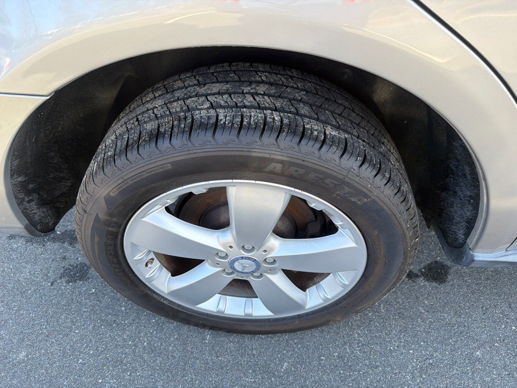 2009 Mercedes-Benz M-Class Image 28