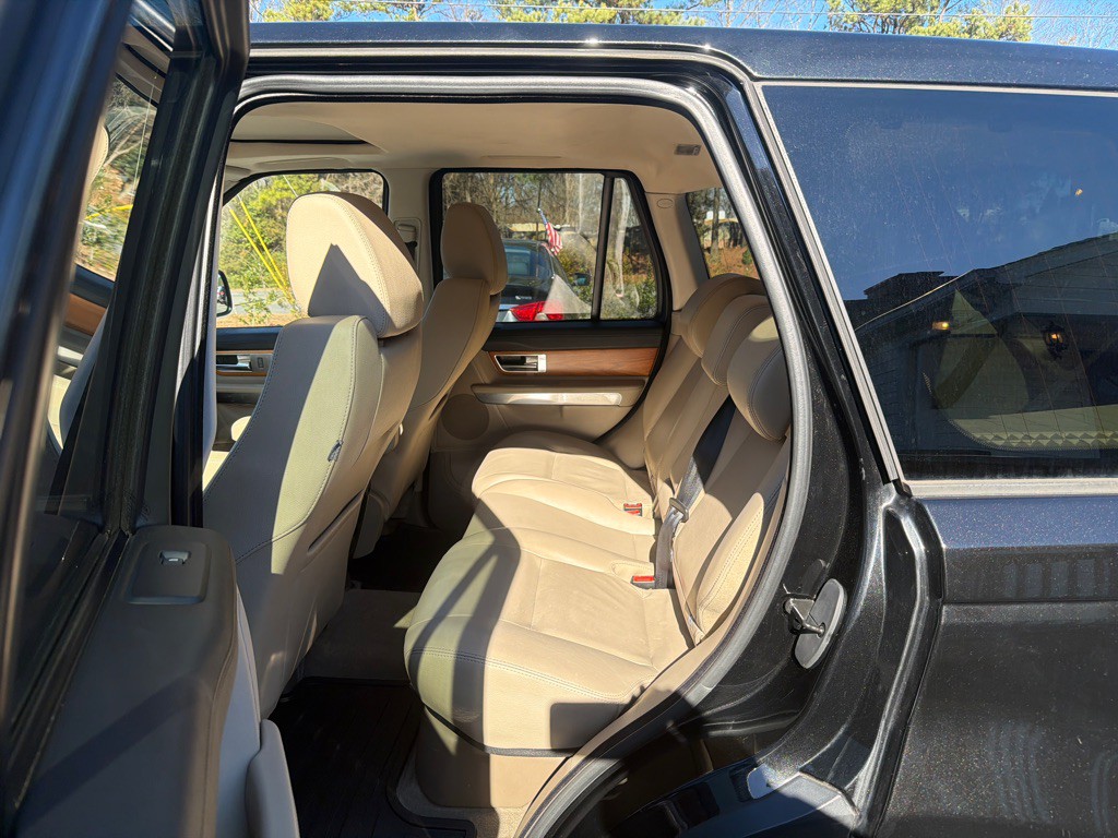 2011 Land Rover Range Rover Sport Image 11