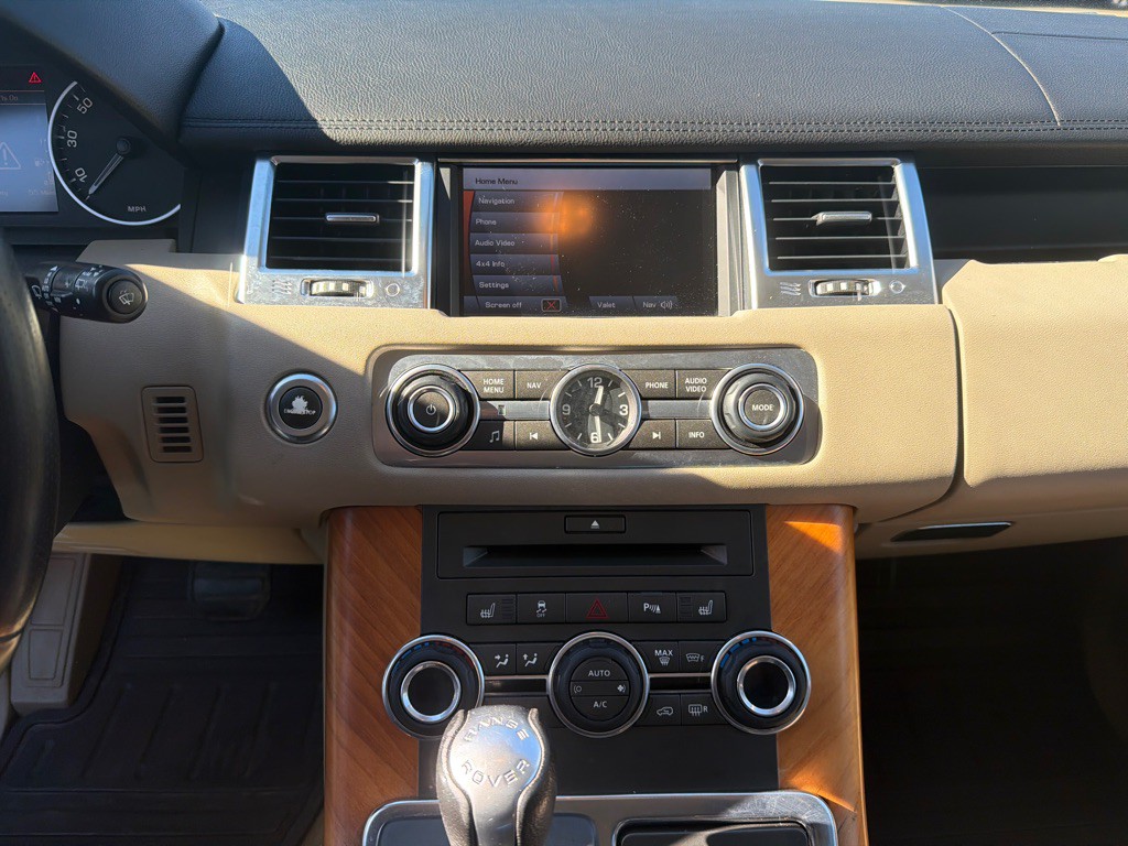 2011 Land Rover Range Rover Sport Image 19