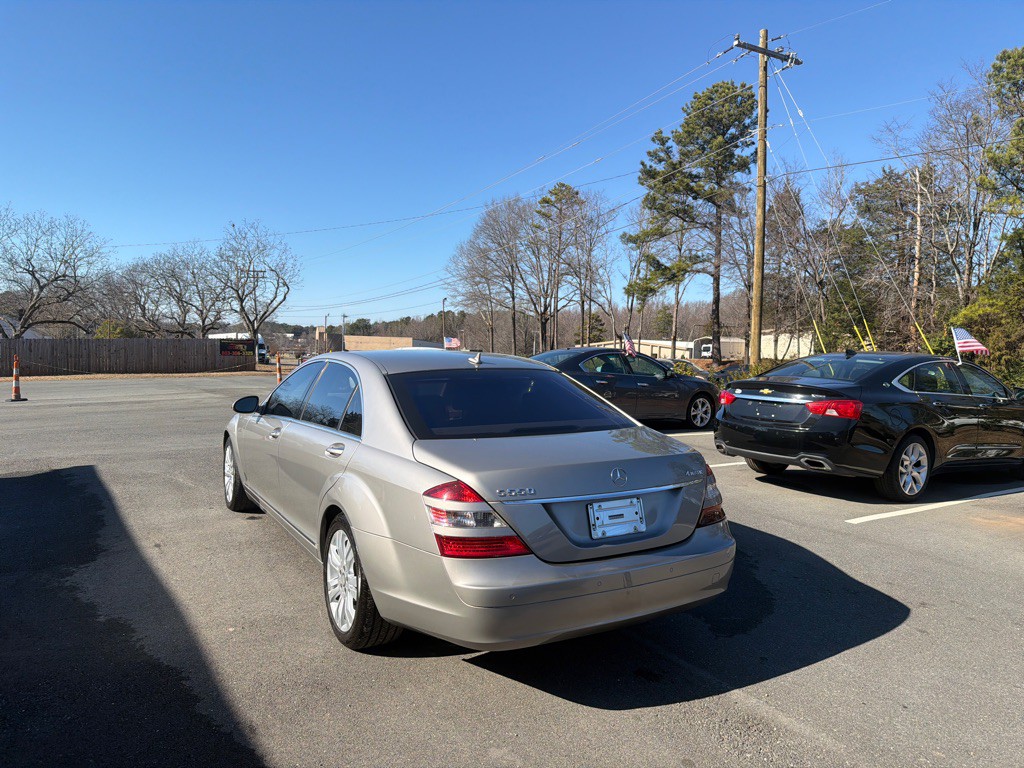 2009 Mercedes-Benz S-Class Image 4