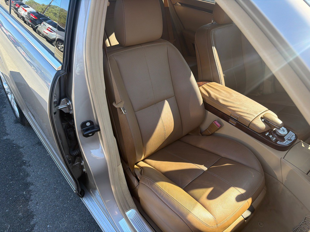 2009 Mercedes-Benz S-Class Image 15