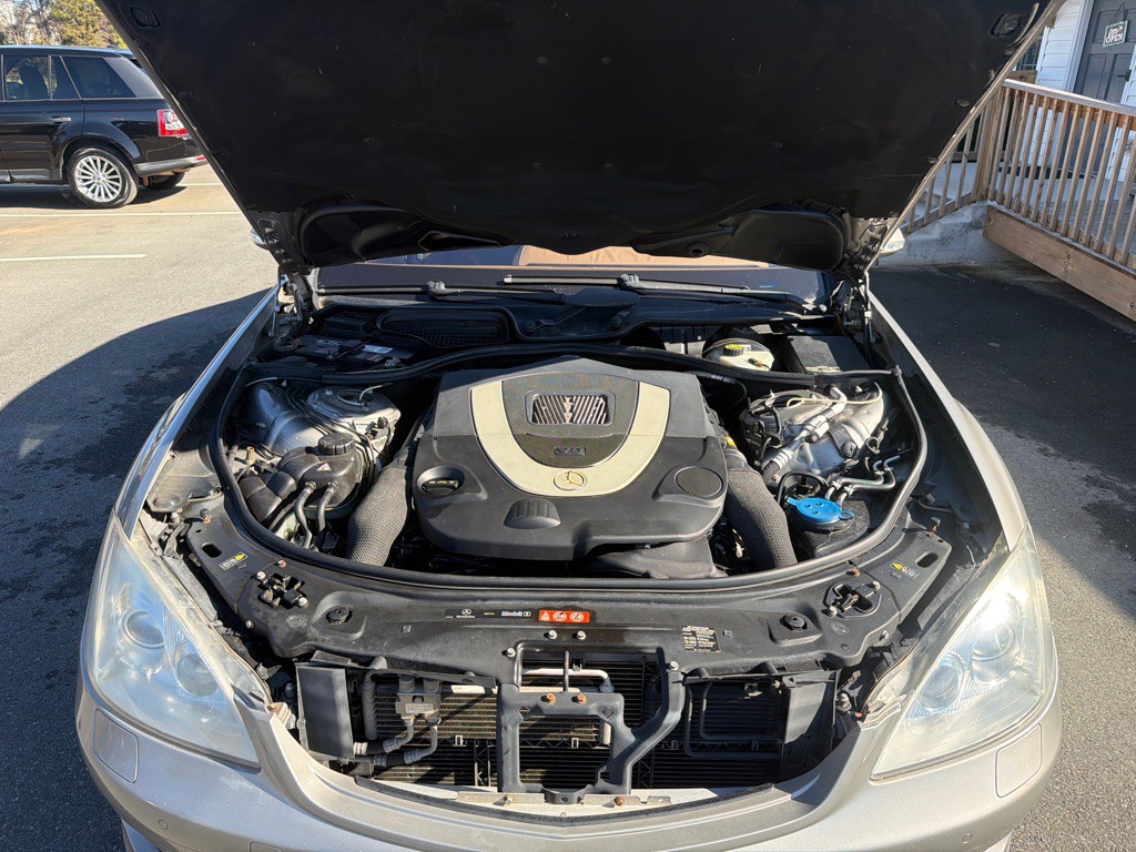 2009 Mercedes-Benz S-Class Image 25