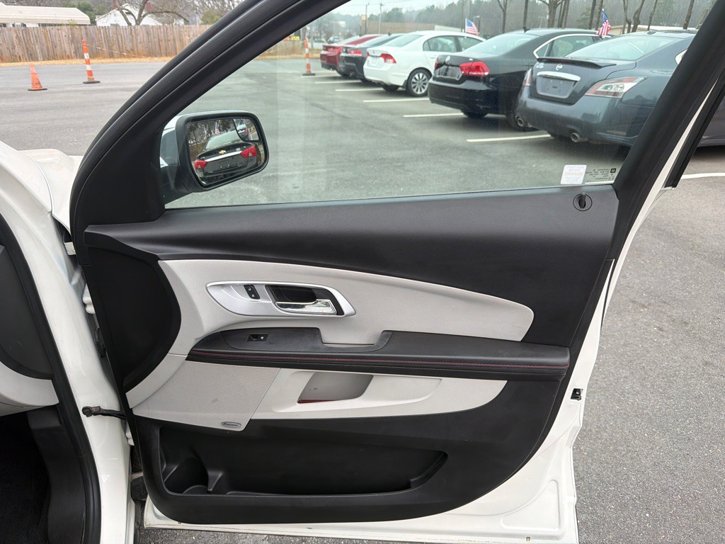 2013 Chevrolet Equinox Image 16