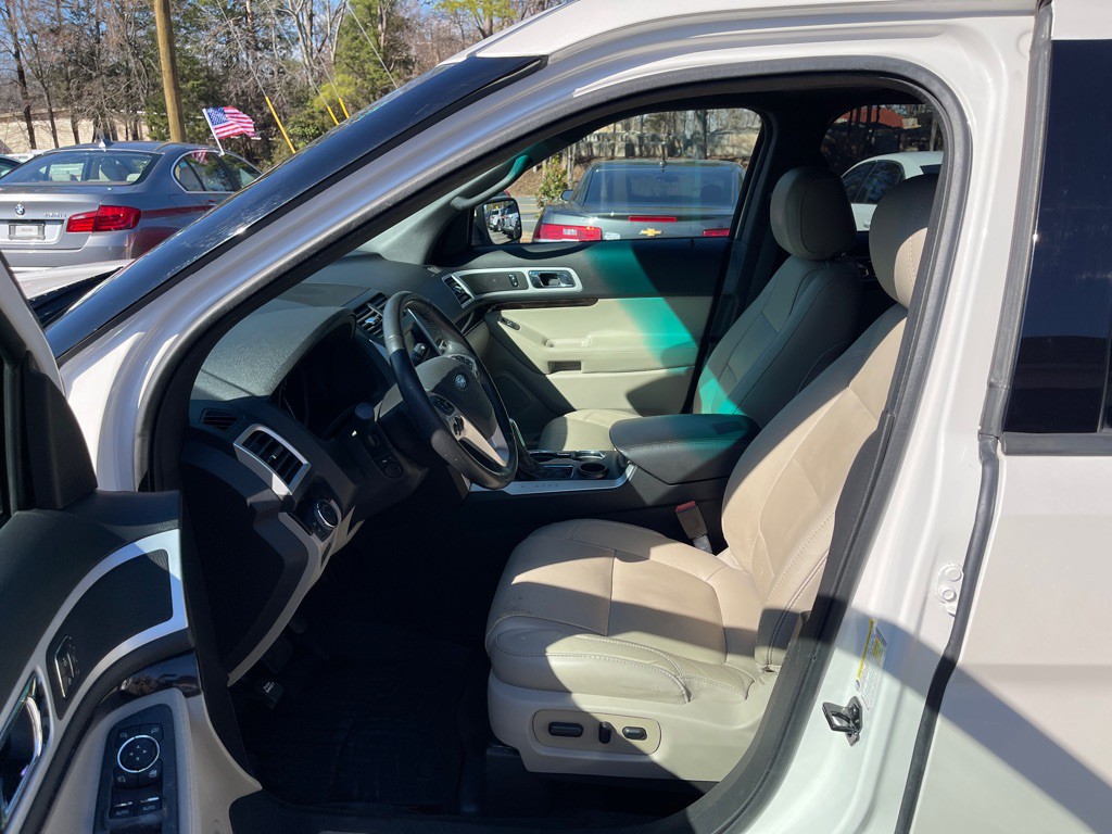 2015 Ford Explorer Image 7