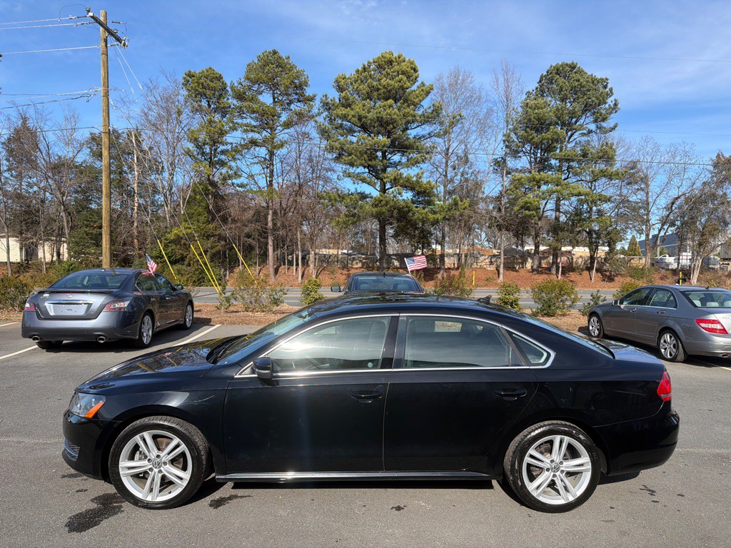 2014 Volkswagen Passat Image 3