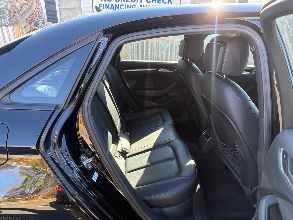 2016 Audi A3 Image 11