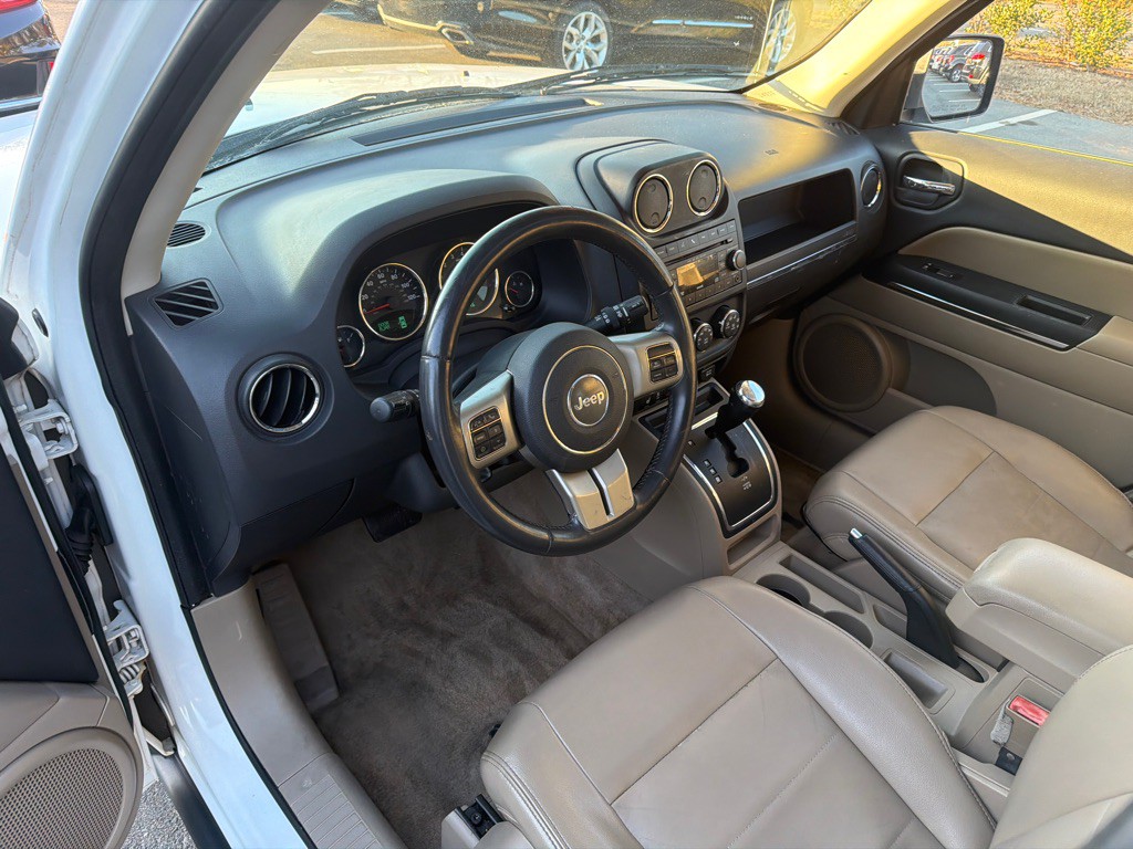 2013 Jeep Patriot Image 8