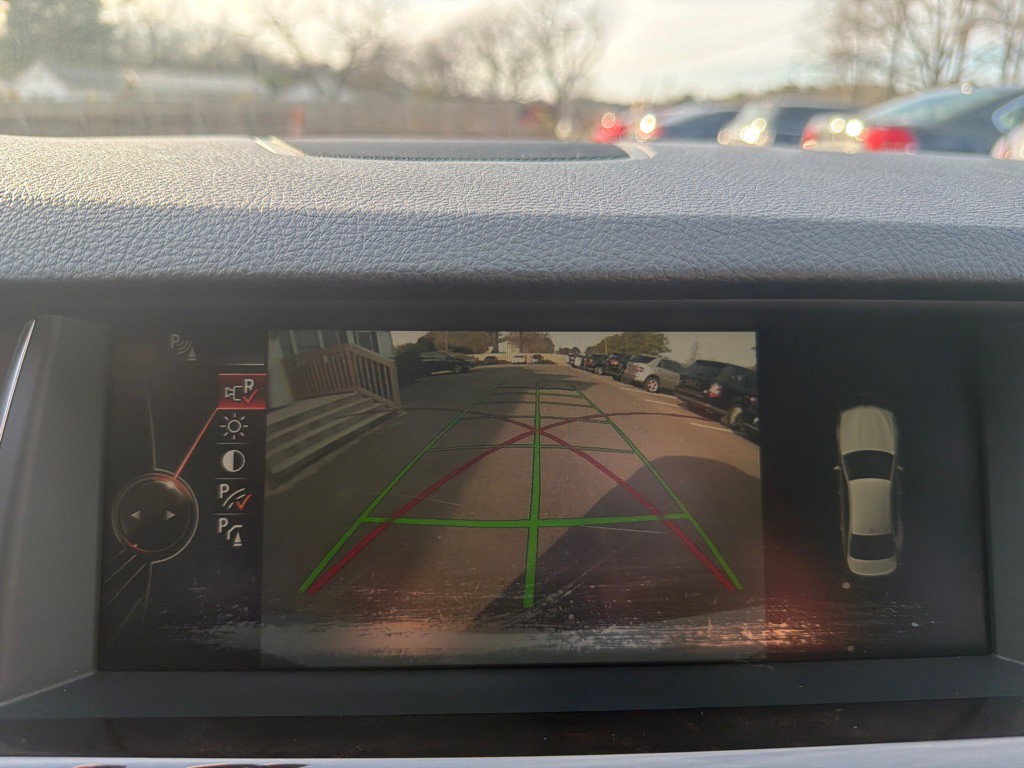 2016 BMW 5 Series Image 20