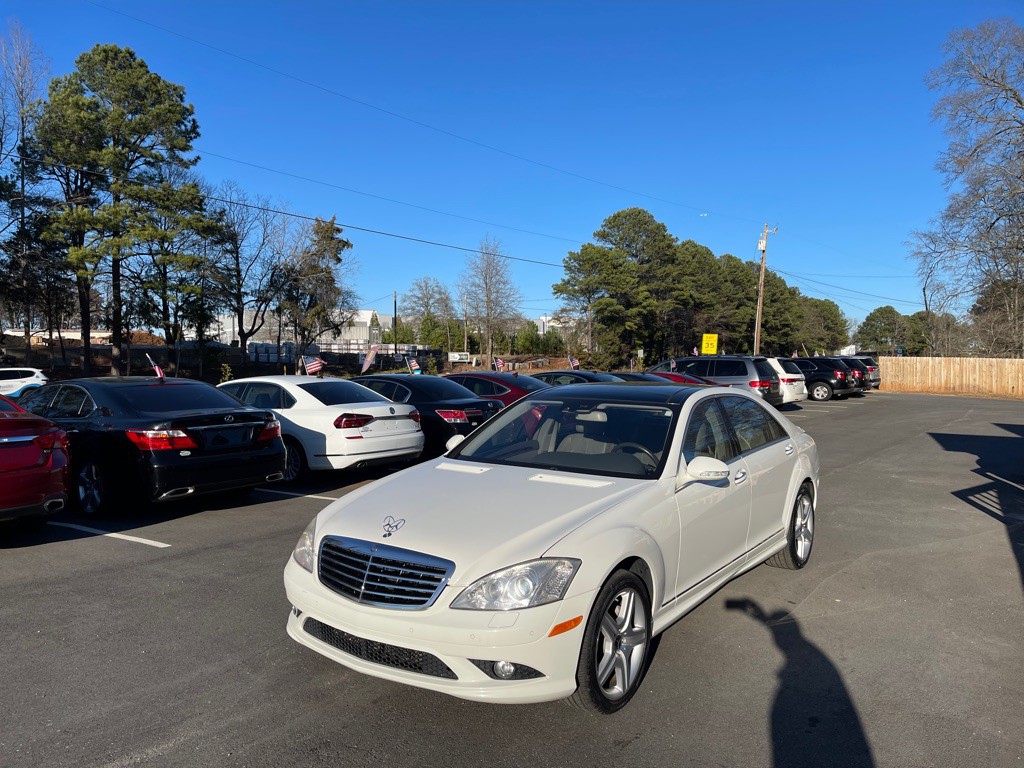 2007 Mercedes-Benz S-Class Image 2