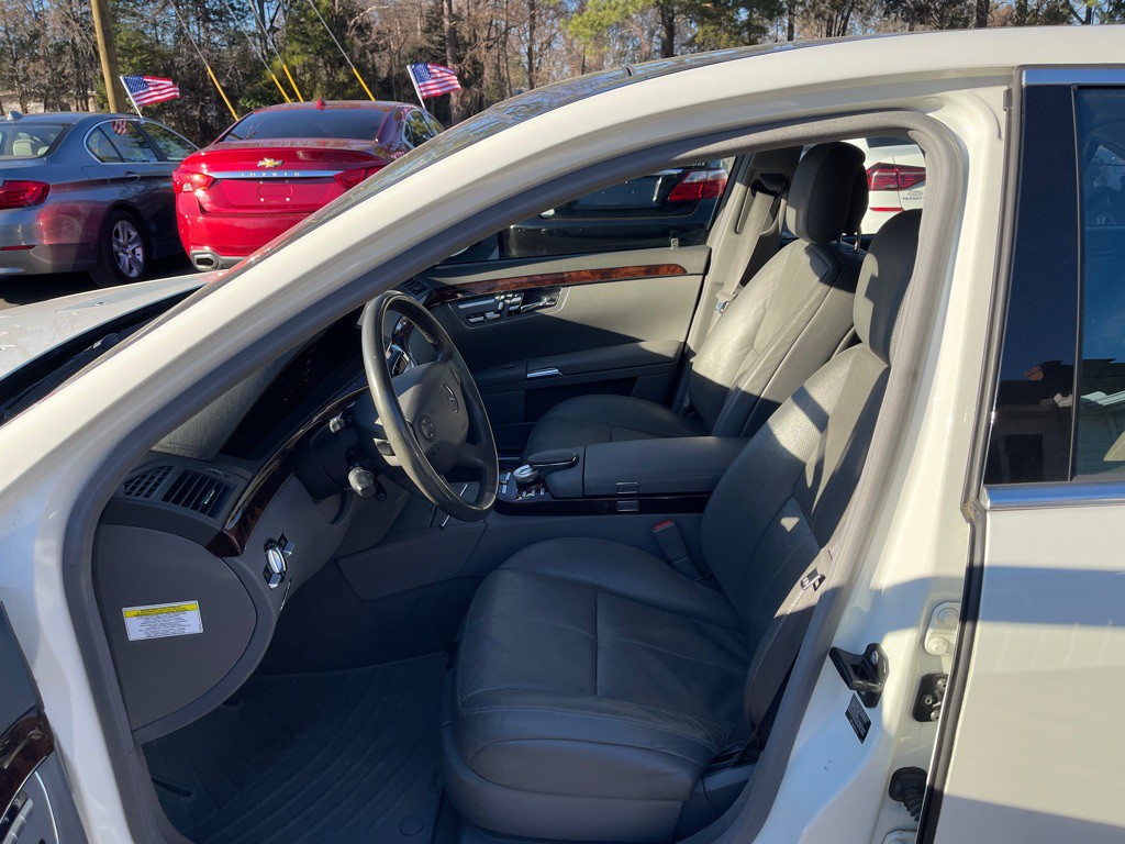 2007 Mercedes-Benz S-Class Image 7