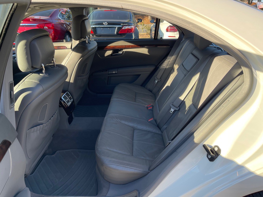 2007 Mercedes-Benz S-Class Image 11