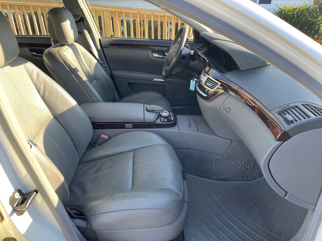 2007 Mercedes-Benz S-Class Image 13