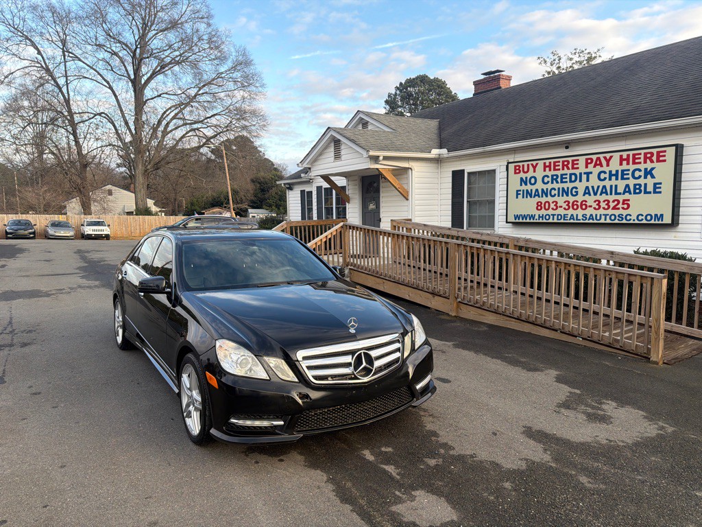 2013 Mercedes-Benz E-Class Image 1