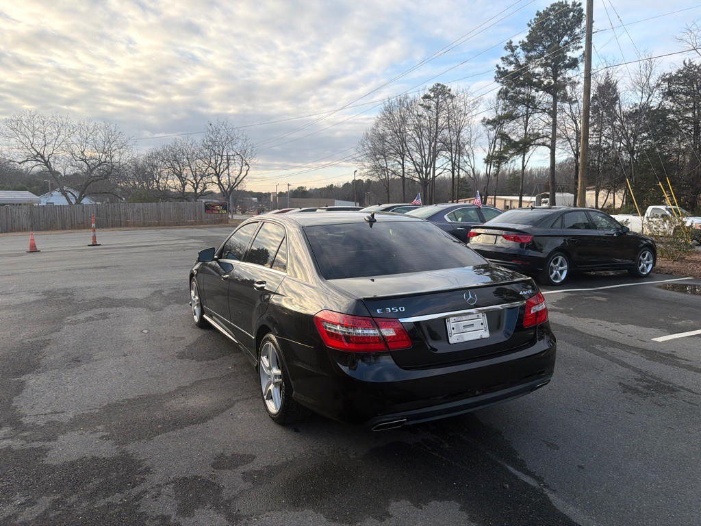 2013 Mercedes-Benz E-Class Image 4