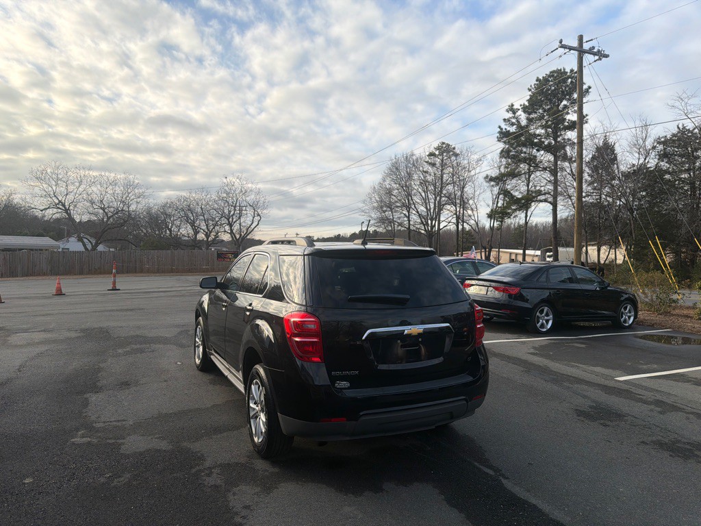 2017 Chevrolet Equinox Image 4