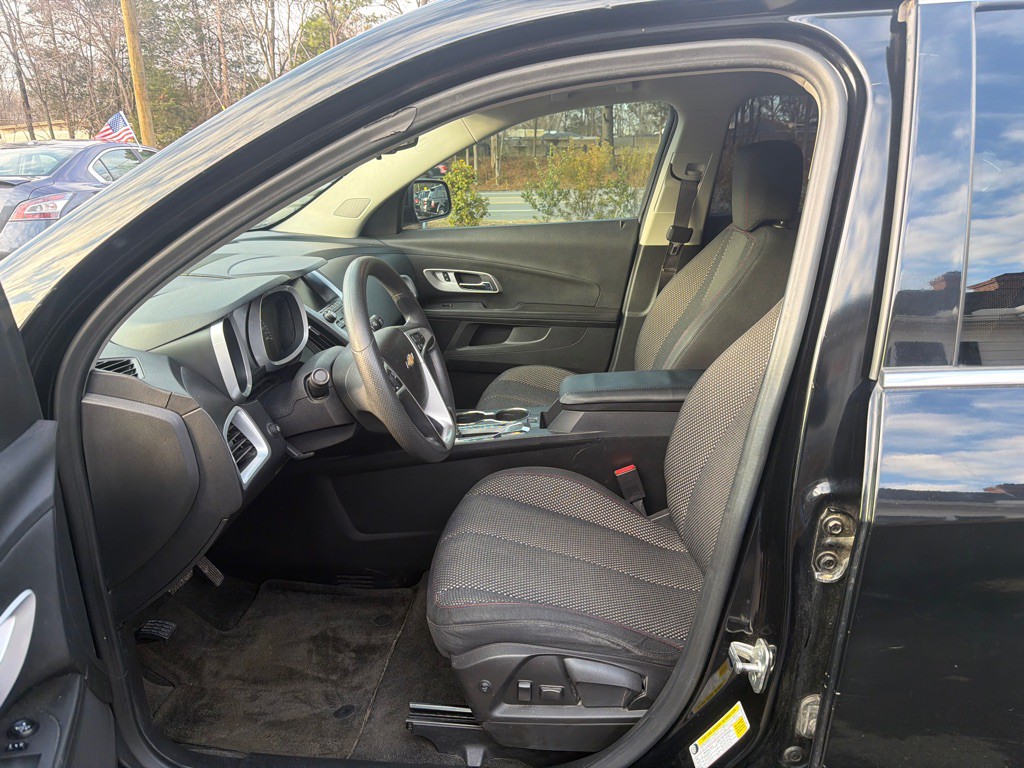 2017 Chevrolet Equinox Image 7