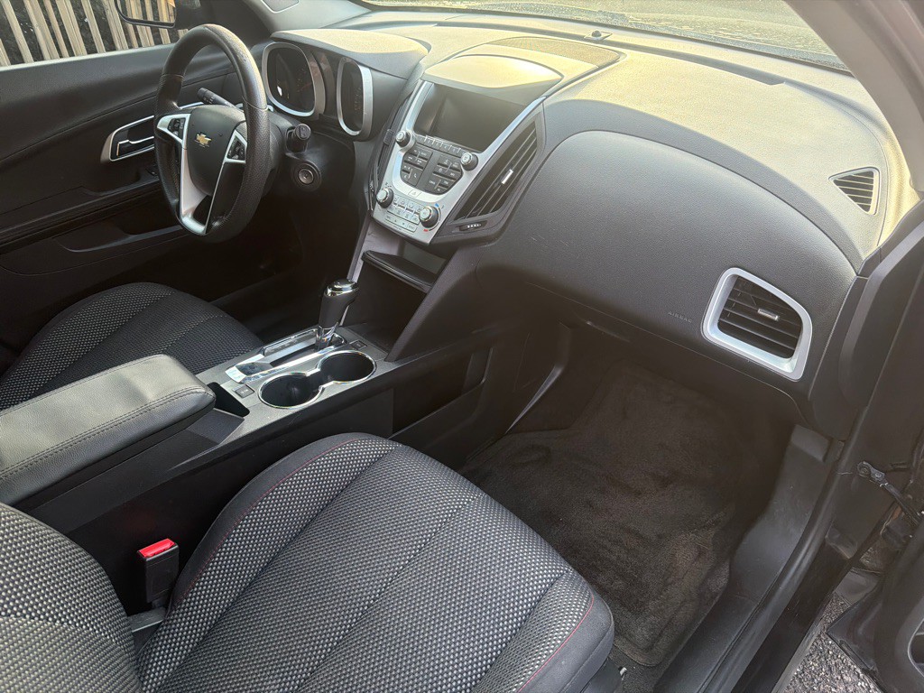 2017 Chevrolet Equinox Image 14