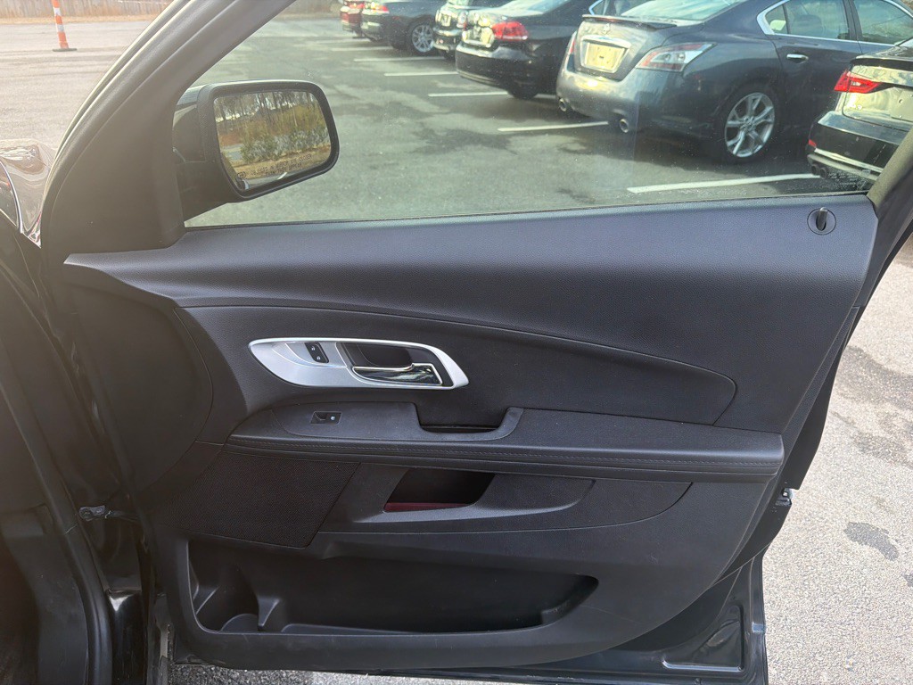 2017 Chevrolet Equinox Image 16