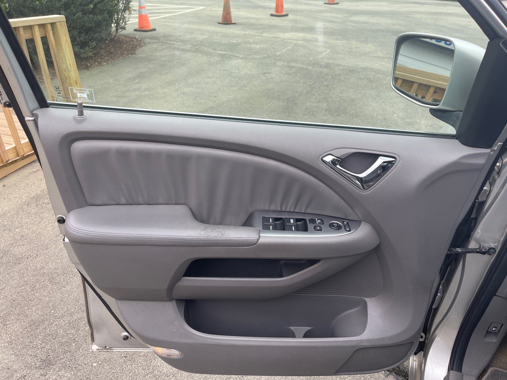 2009 Honda Odyssey Image 10