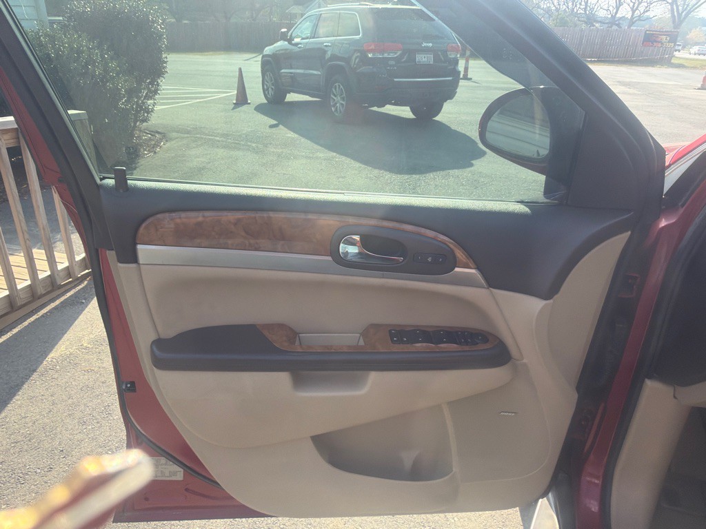 2012 Buick Enclave Image 10