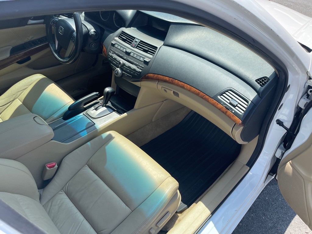 2011 Honda Accord Image 14