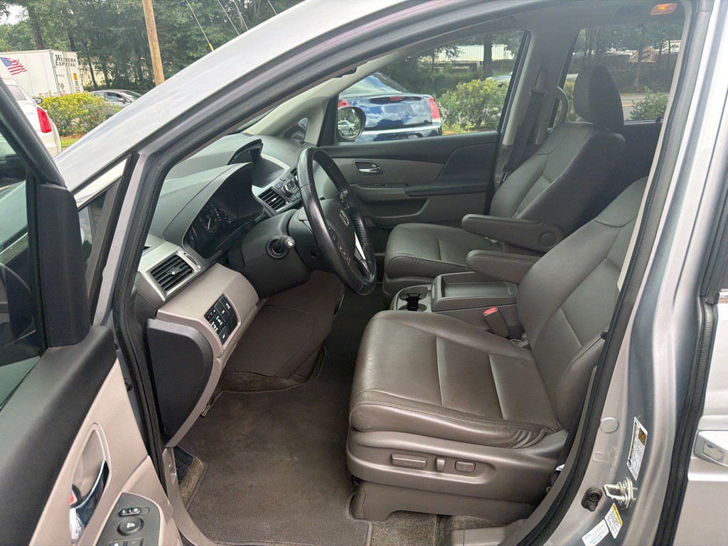2016 Honda Odyssey Image 7
