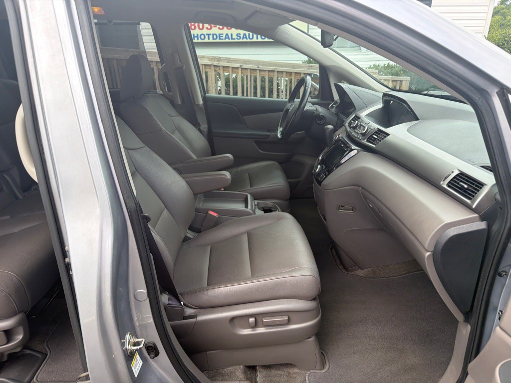 2016 Honda Odyssey Image 15