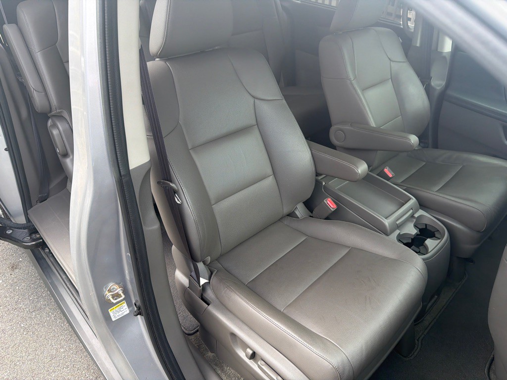 2016 Honda Odyssey Image 17