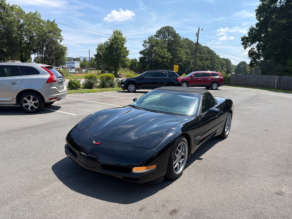 1999 Chevrolet Corvette Image 2