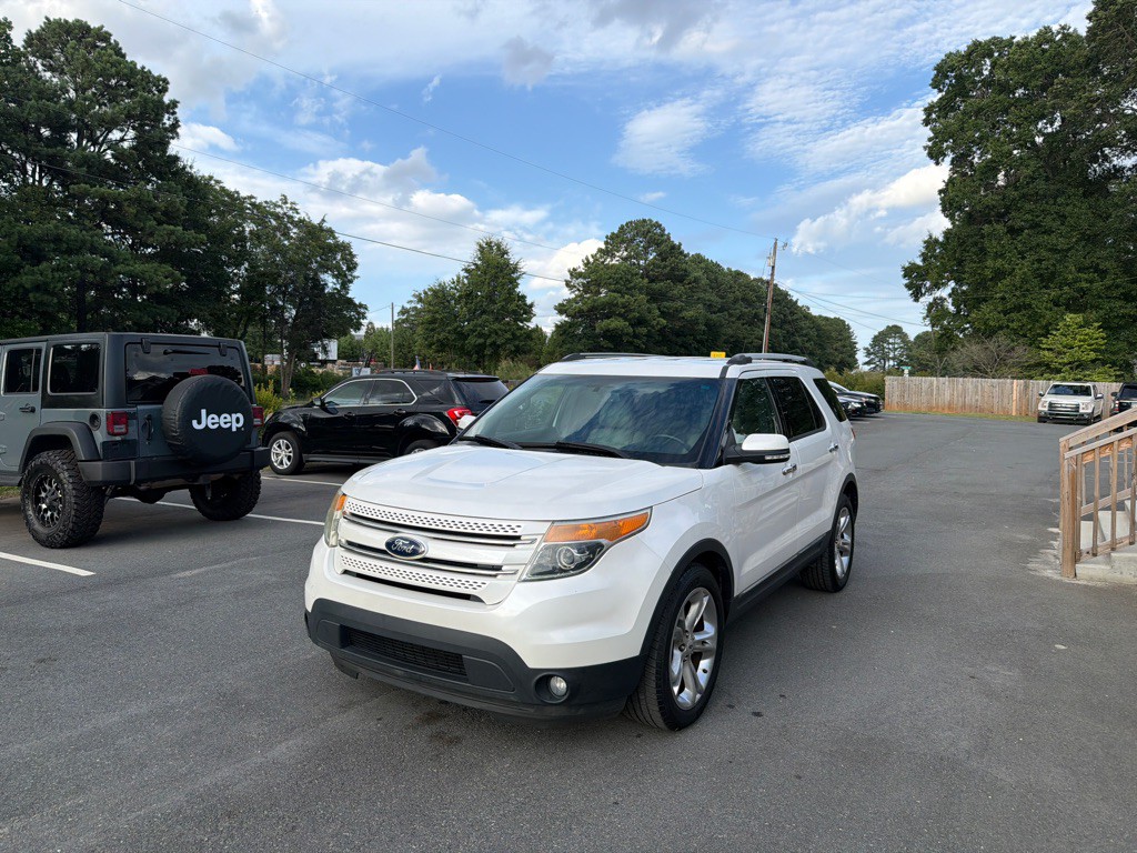 2014 Ford Explorer Image 2