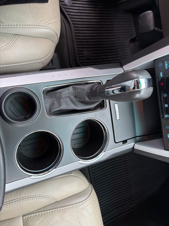 2014 Ford Explorer Image 23