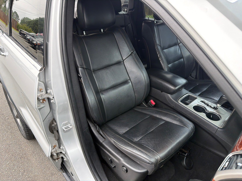 2012 Jeep Grand Cherokee Image 15