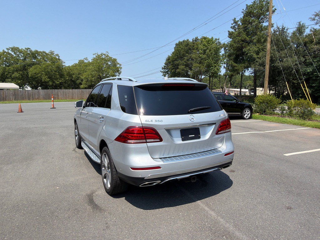 2016 Mercedes-Benz GLE-Class Image 4