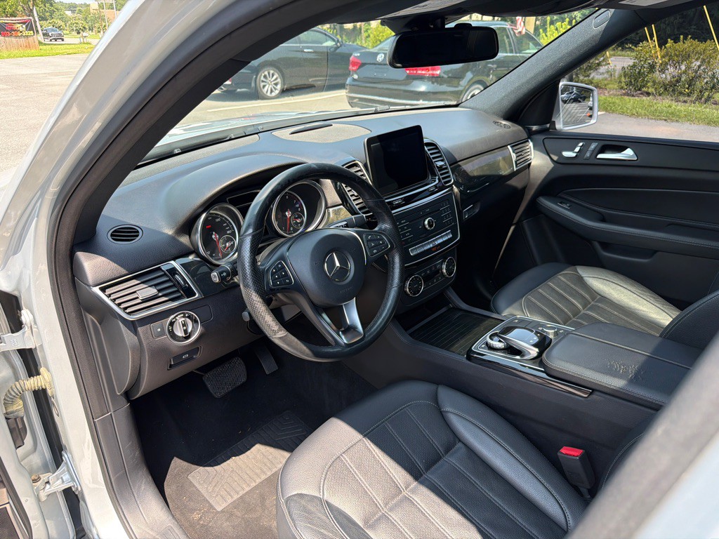 2016 Mercedes-Benz GLE-Class Image 8