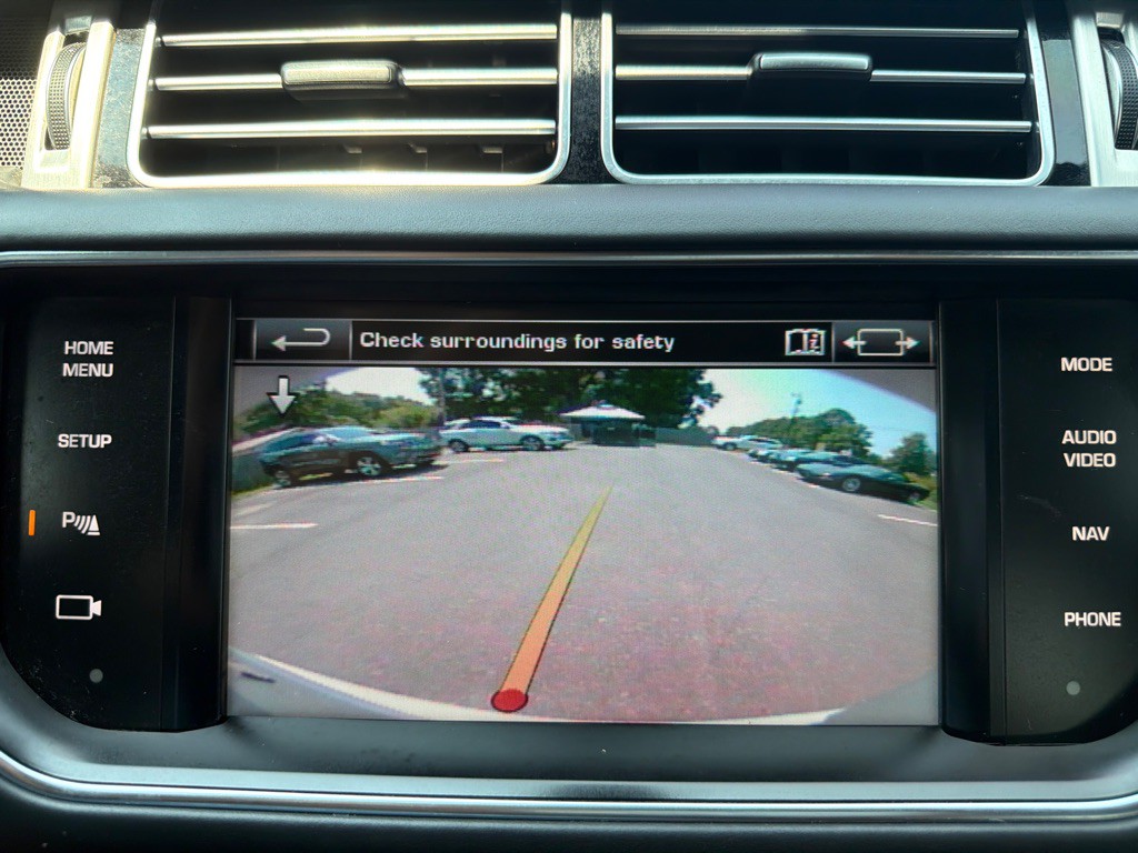 2014 Land Rover Range Rover Image 20