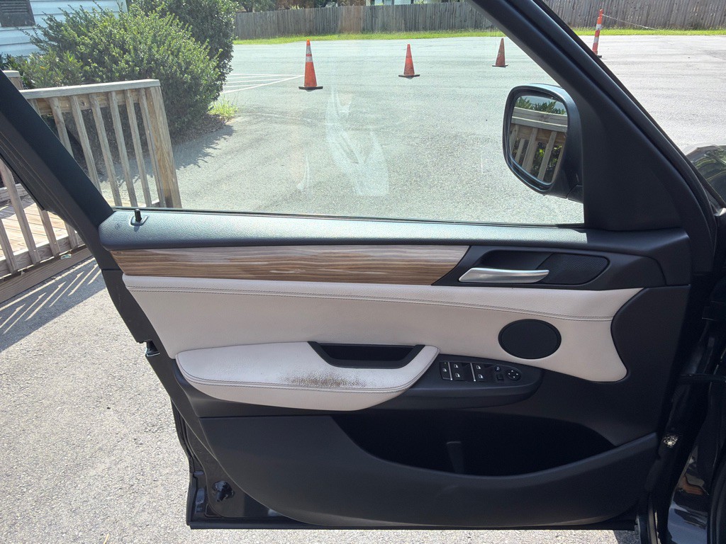 2011 BMW X3 Image 10