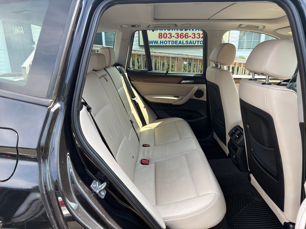 2011 BMW X3 Image 12