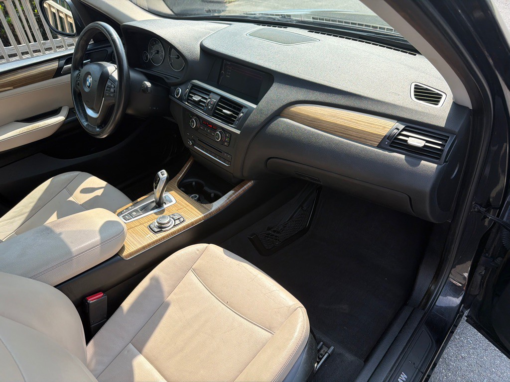 2011 BMW X3 Image 14