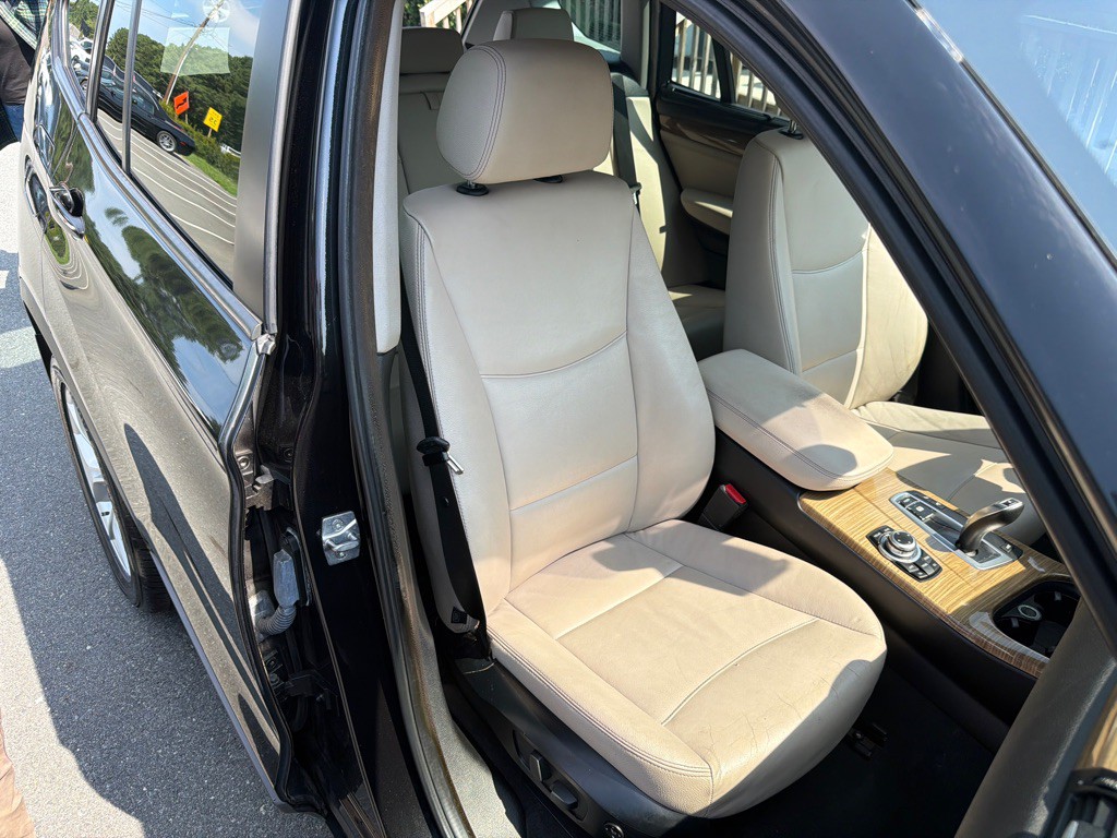 2011 BMW X3 Image 15