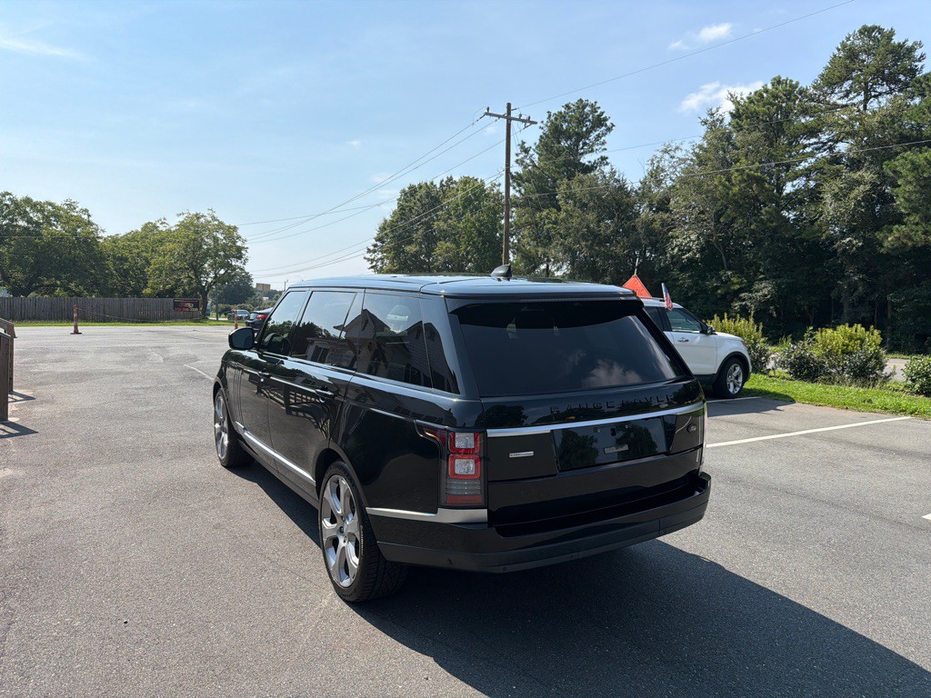 2017 Land Rover Range Rover Image 4