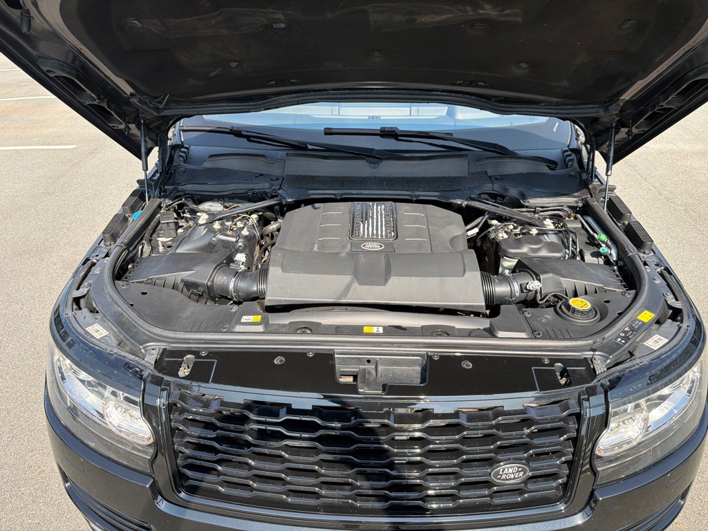 2017 Land Rover Range Rover Image 27