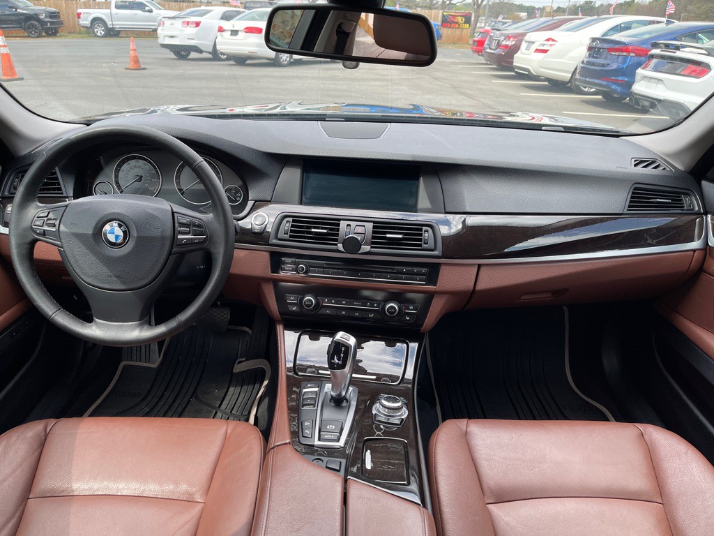 2013 BMW 5 Series Image 18