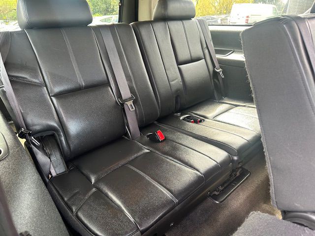 2014 Chevrolet Suburban Image 16