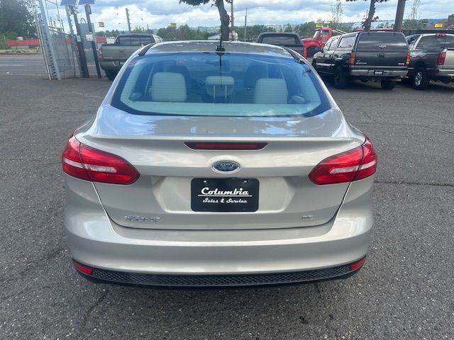 2015 Ford Focus Image 4