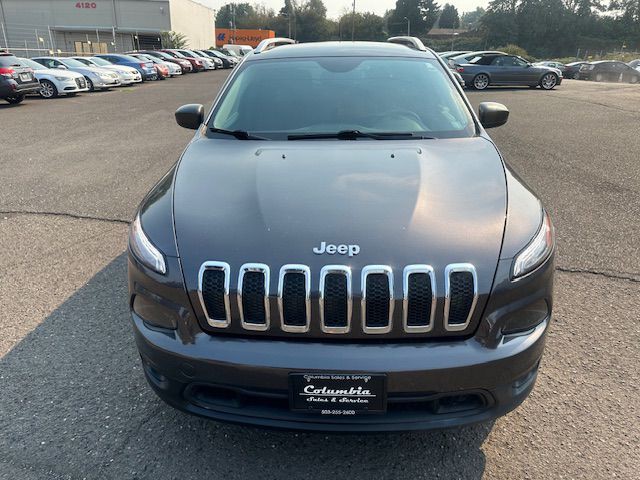 2017 Jeep Cherokee Image 8