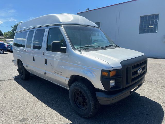 2012 Ford Econoline Image 7