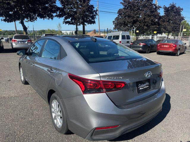 2022 Hyundai Accent Image 4