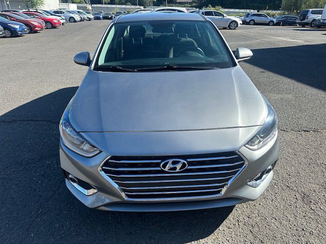 2022 Hyundai Accent Image 9