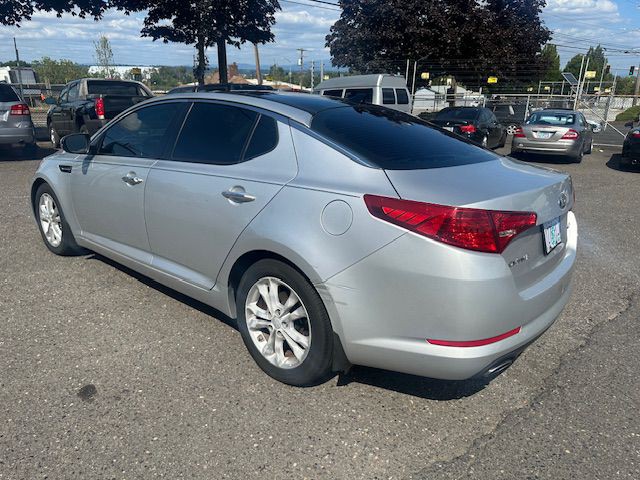 2013 Kia Optima Image 3